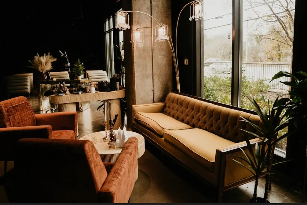 Veil Beauty Collective — Hair salon in Decatur